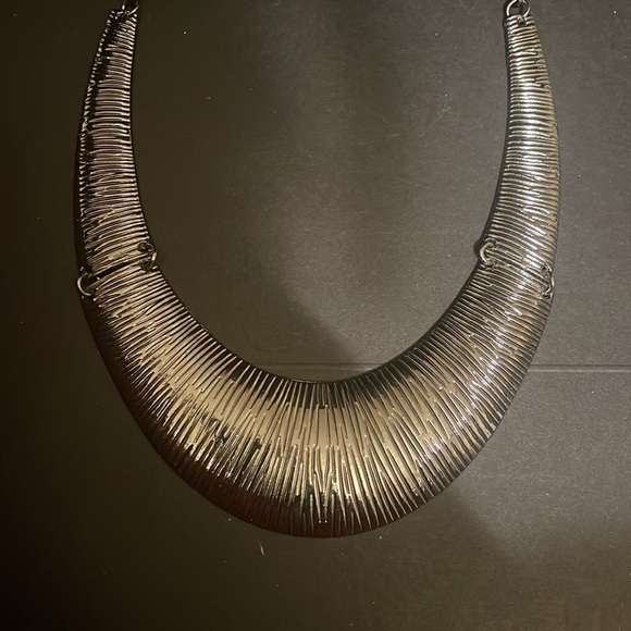 Necklace - Picture 3 of 3